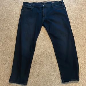 34 Heritage dark wash jeans new without tags. Never worn dark wash 44x30